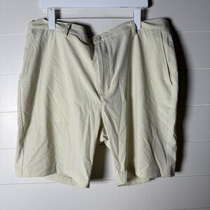 Vineyard Vines Performance Men's Breaker Shorts Cream Sz 40